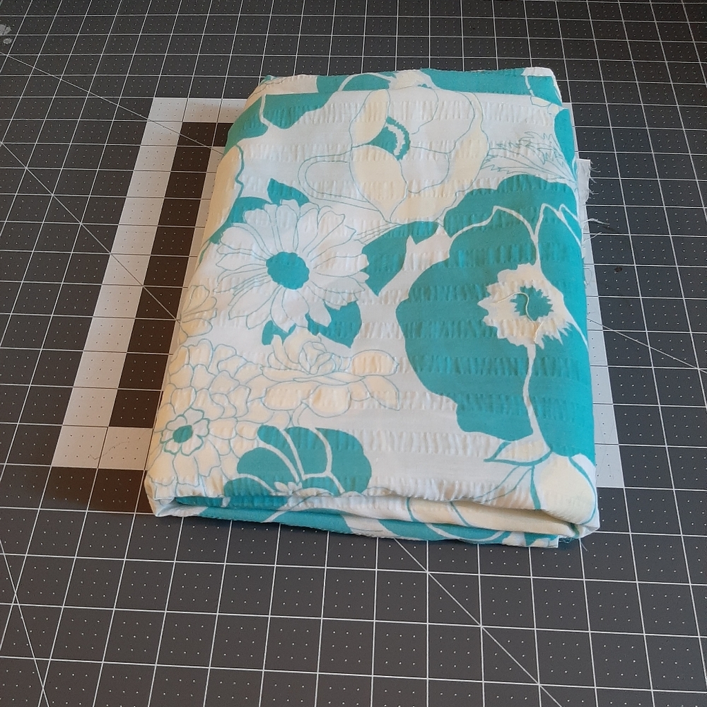 2.75 yards floral fabric